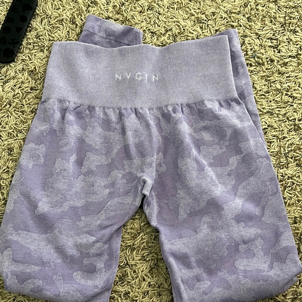 NVGTN leggings